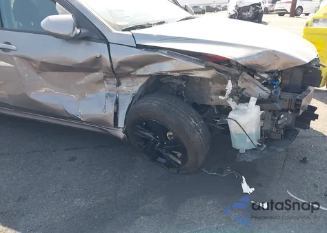 2023 Hyundai Elantra Hybrid Blue z USA, uszkodzony, nr VIN KMHLM4AJ9PU064200